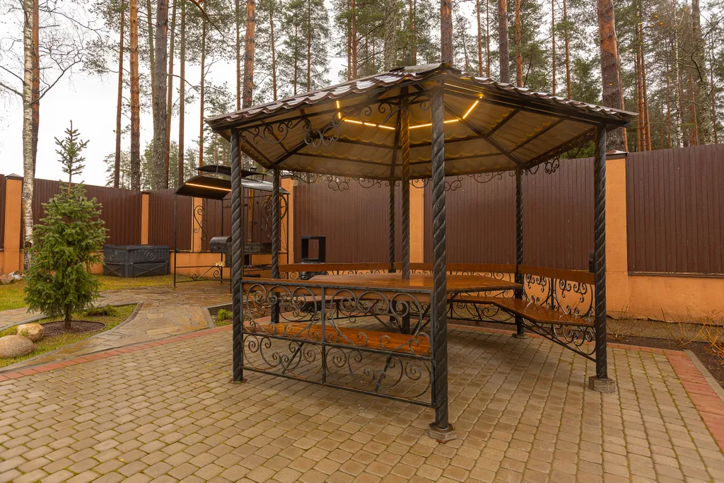 Дом в лесу рядом с озёрами и горнолыжными курортами