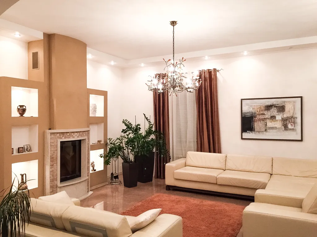 Бассейн. Живописный вид на море