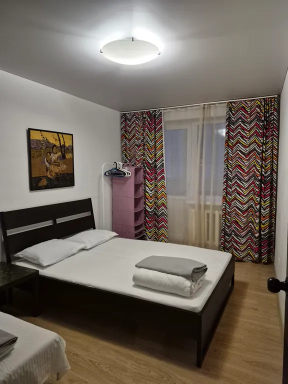 Большая  3-комнатная квартира при въезде в г Уфа со стороны аэропорта