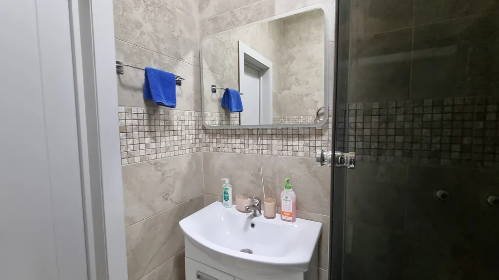 Уютная и просторная 2-х комнатная квартира,  70 кв.м.