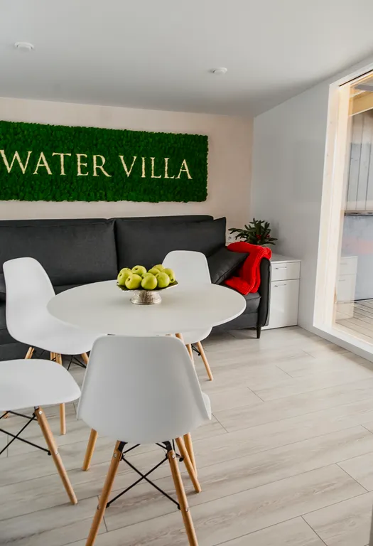 Эко-дом с горячей джакузи и профессиональным грилем на террасе