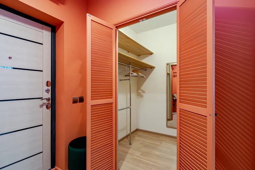 Яркая квартира на набережной