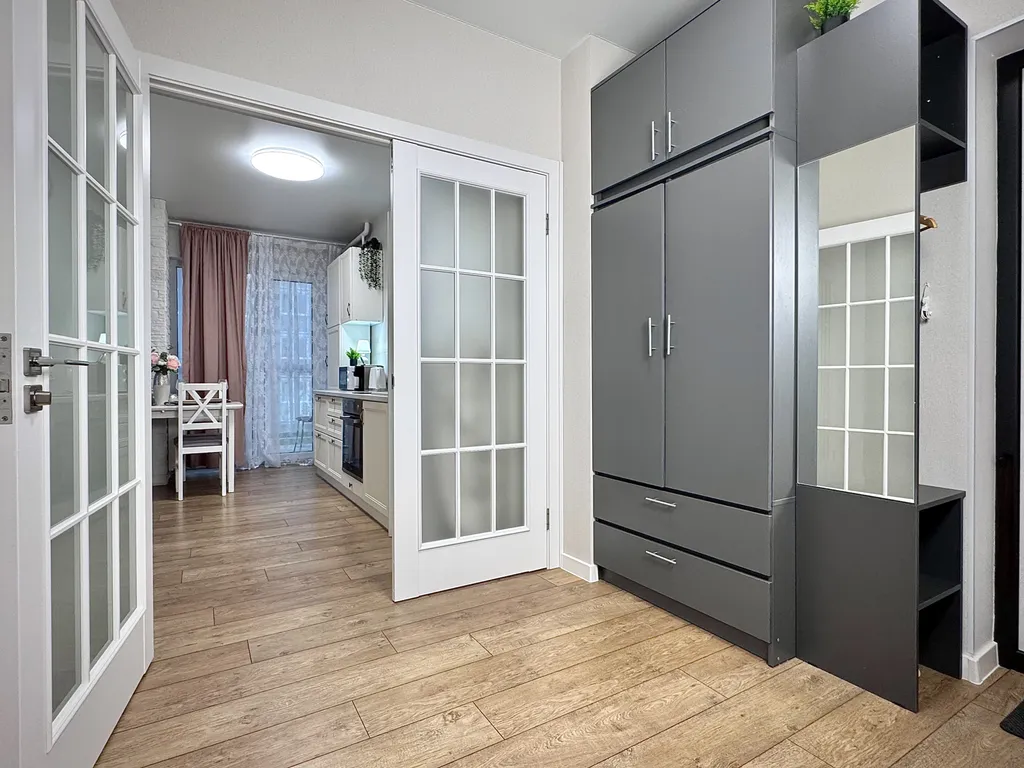 Квартира Просторная квартира для семьи — Сальское