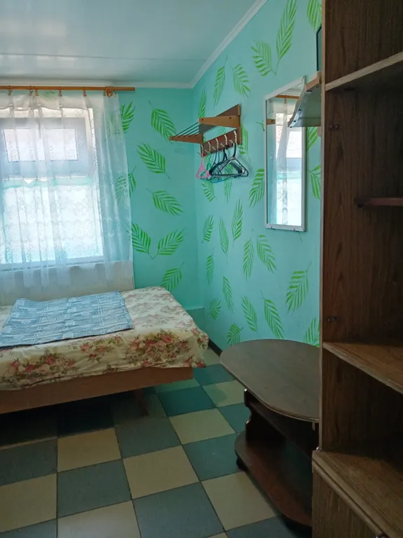 Уютная комната рядом с морем