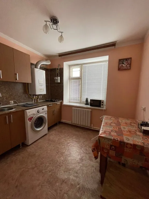 Комфортная двухкомнатная квартира в центре