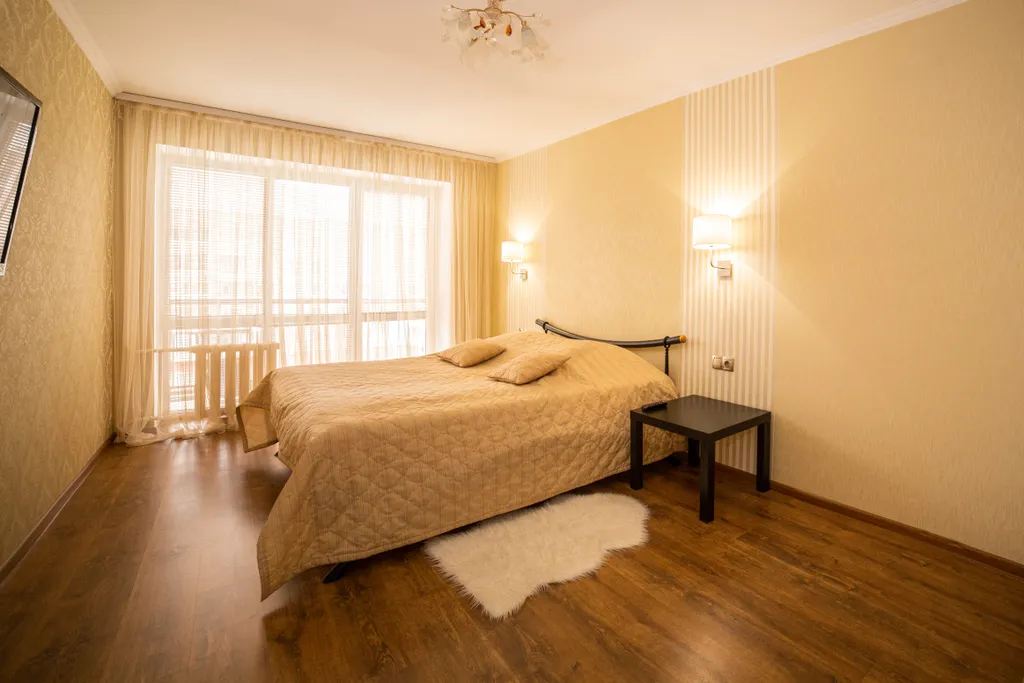 Квартира Апартаменты с панорамным окном — аренда посуточно в Борисов