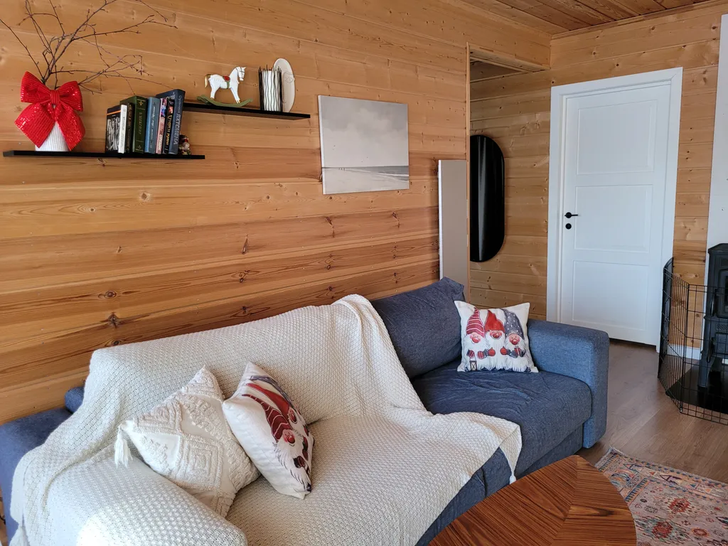 Коттедж Уютный дом с баней — Первомайское