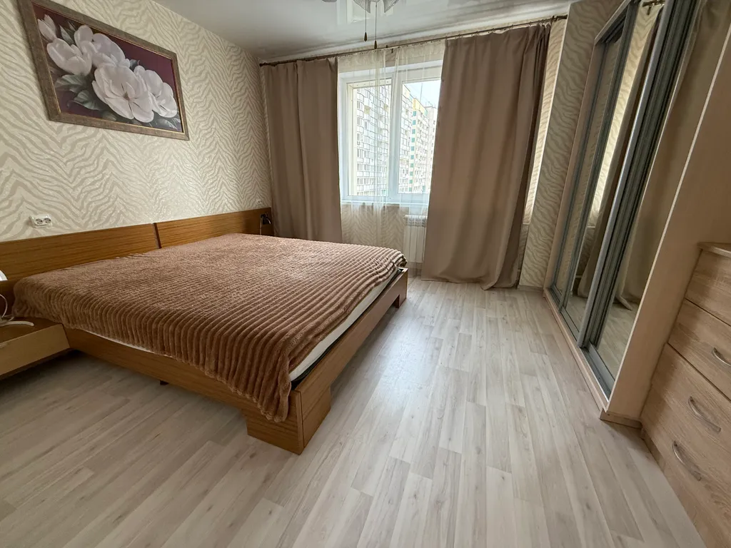Квартира 2-комн квартира, Джакузи, 4 отдельных спальных места, до 7гостей — Новосибирск