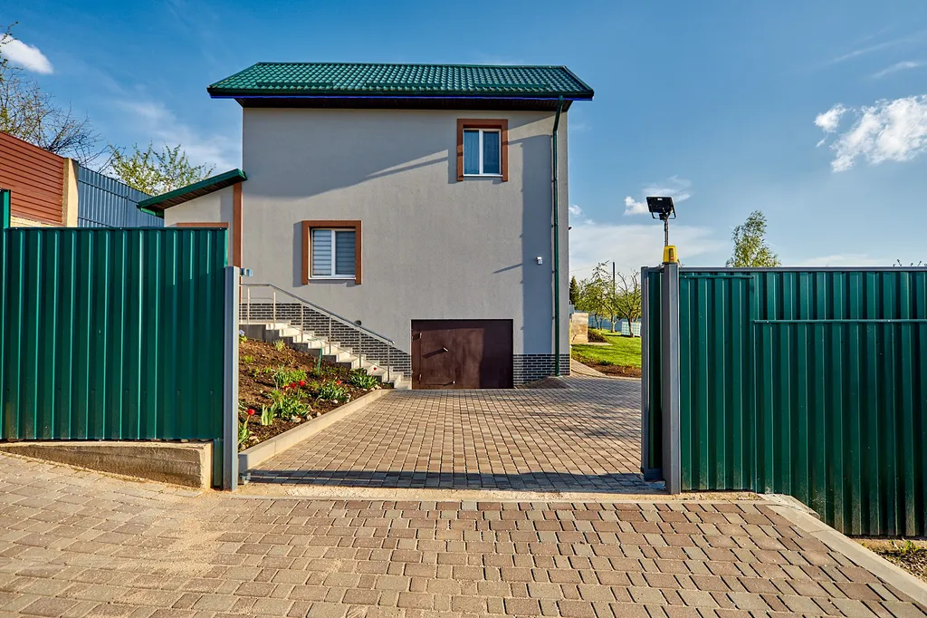 Уютный коттедж — аренда посуточно в Минск