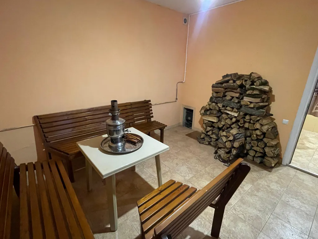 Частный дом на берегу моря с бассейном и сауной