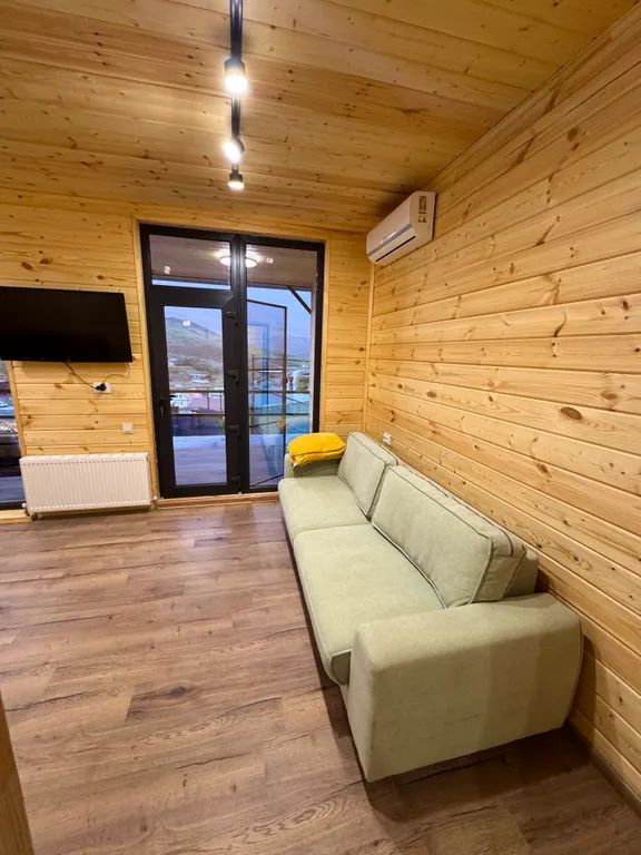 Новый красивый дом в горах Осетии