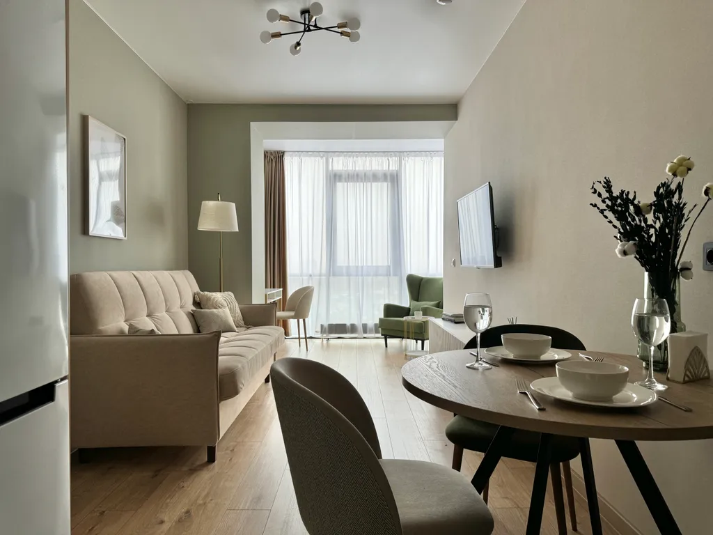 2-комнатная квартира в ЖК Скандис Озеро около ТРЦ Планета