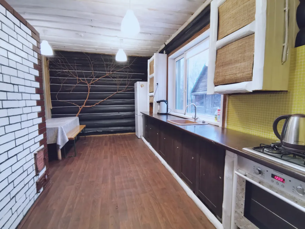 Коттедж возле горячих источников до 25 человек