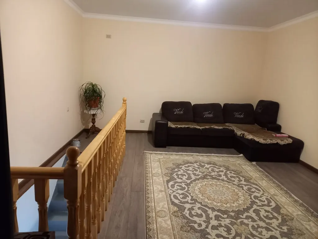 Уютный дом с видом на горы