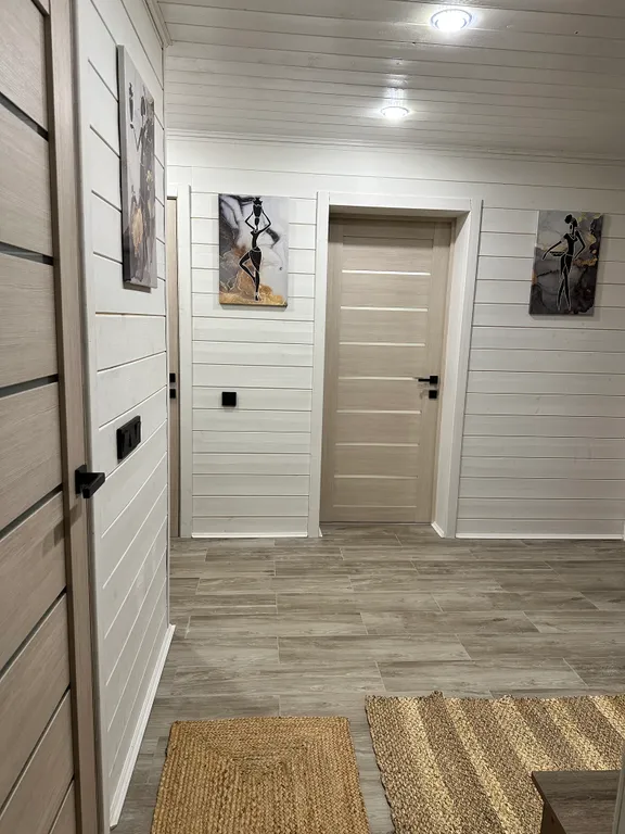 Дом на участке 6 сот.