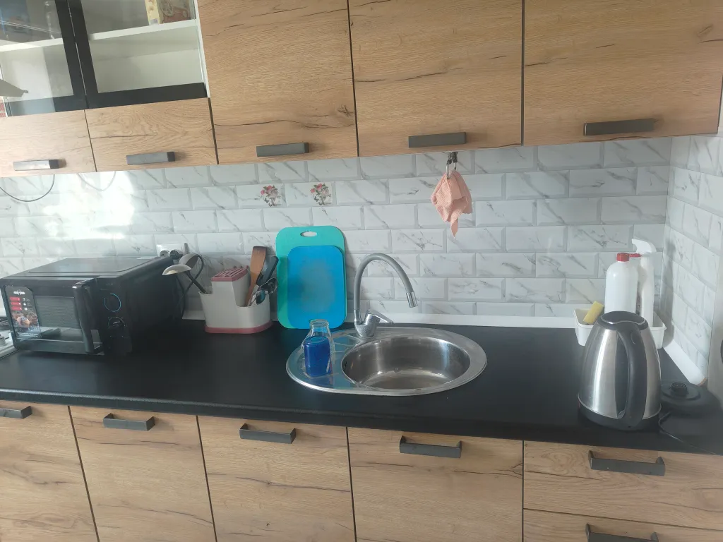 Дом коттедж в частном секторе, для семьи или небольшой компании