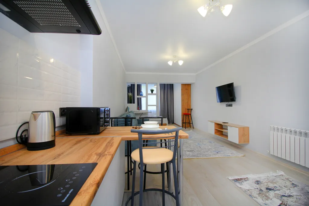 Современная студия в самом сердце Алматы на Арбате