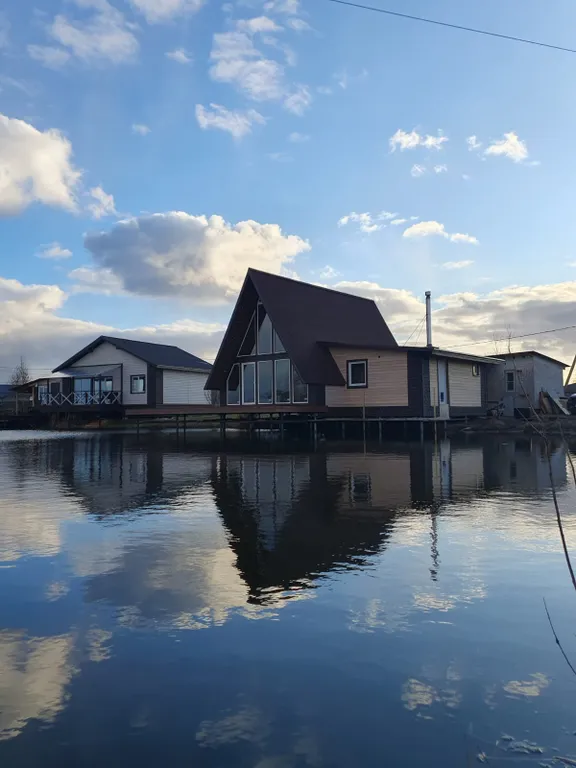 Коттедж 3-комнатный Дом — Санкт-Петербург