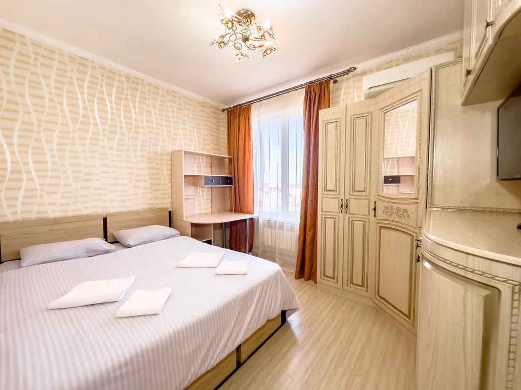 Золотой пляж