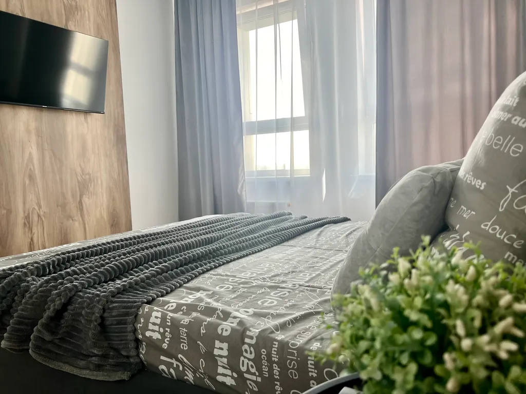 Очень уютная квартира с видом на пруд