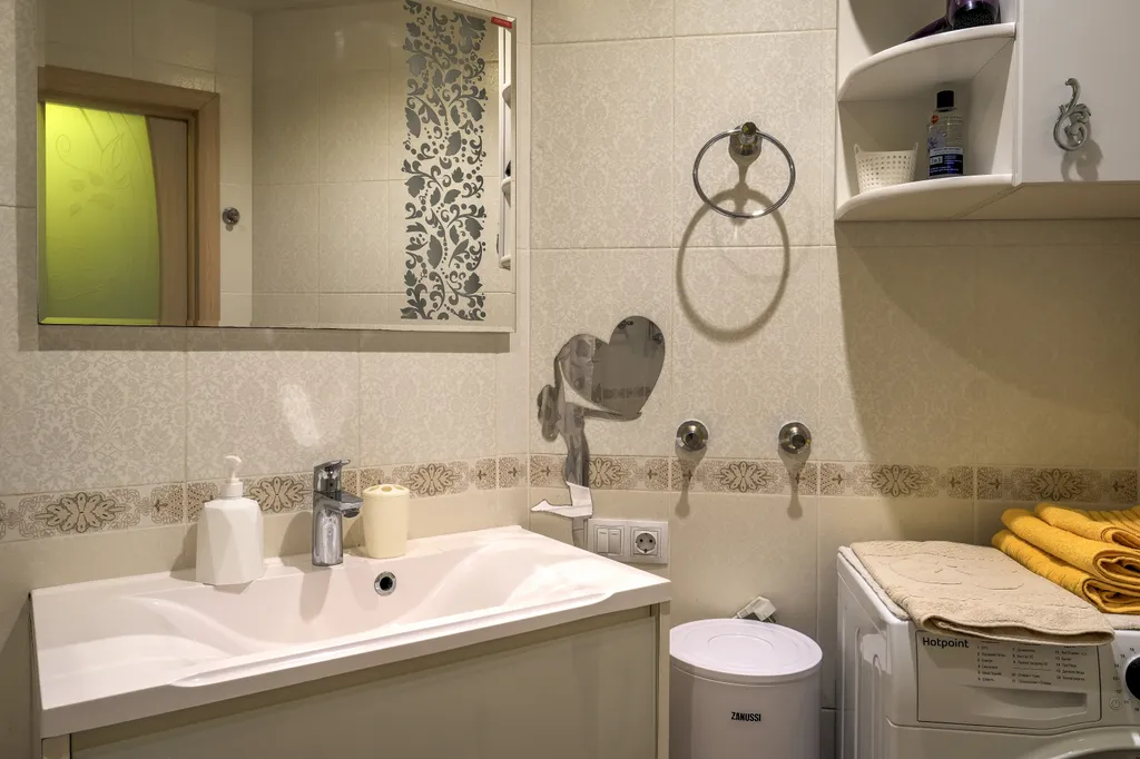 Евродвушка напротив Титан Арены