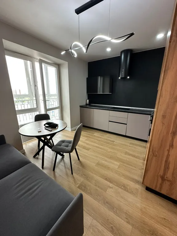 Квартира в новом ЖК, центр города