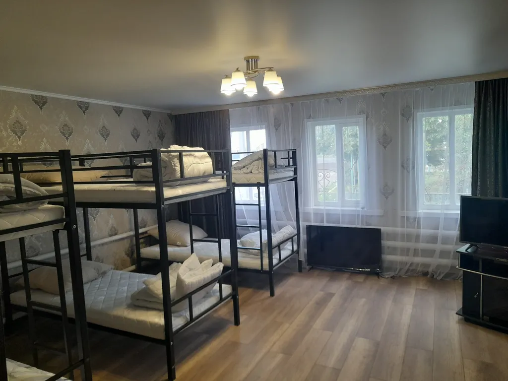 Уютный дом с хорошим ремонтом