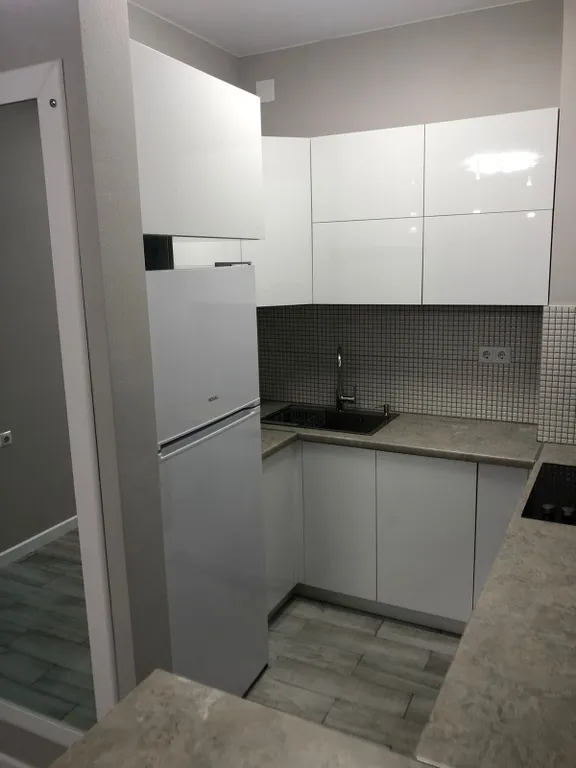 Светлая и уютная квартира с 3 комнатами, 7 минут от моря