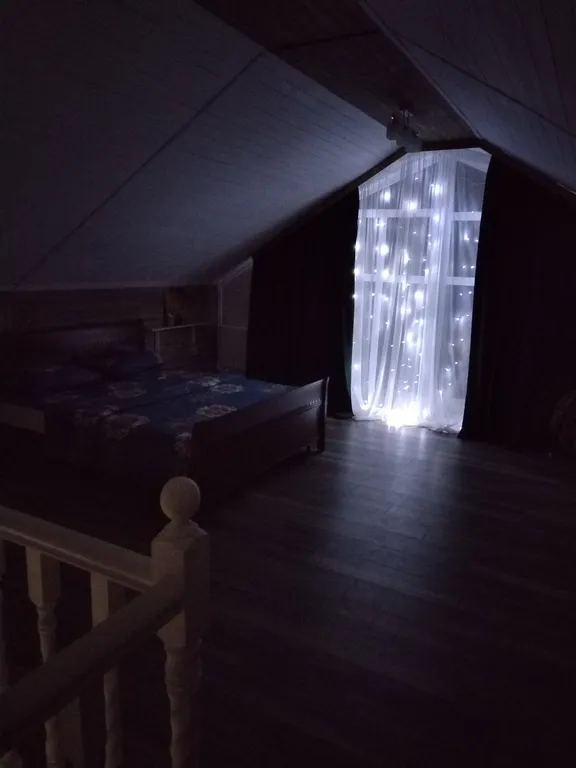 Уютный загородный дом у озера, с баней, для отдыха и праздника