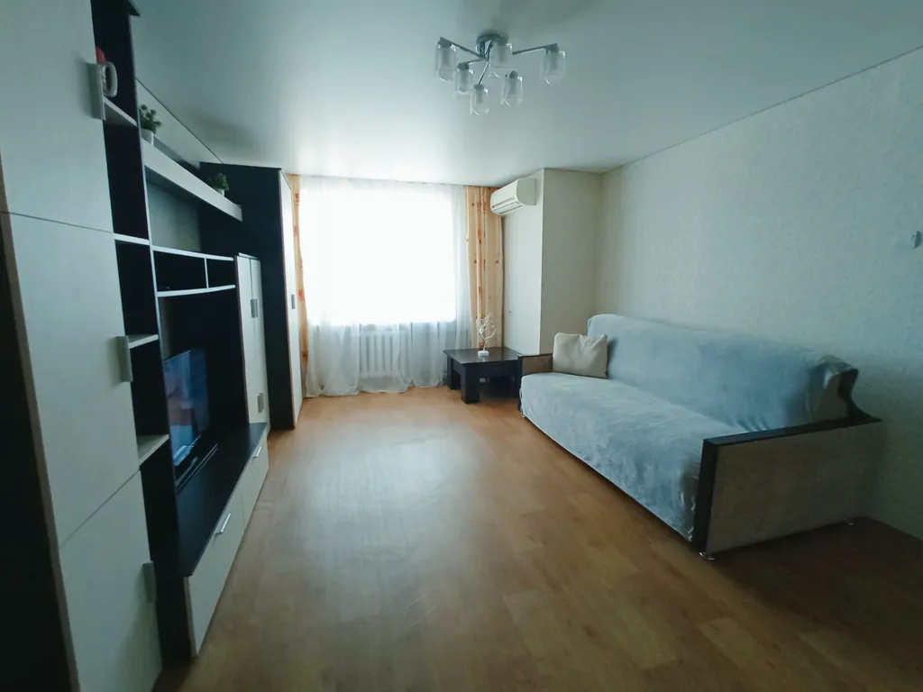 Уютная, просторная, чистая квартира с прекрасным видом на город — аренда посуточно в Пенза