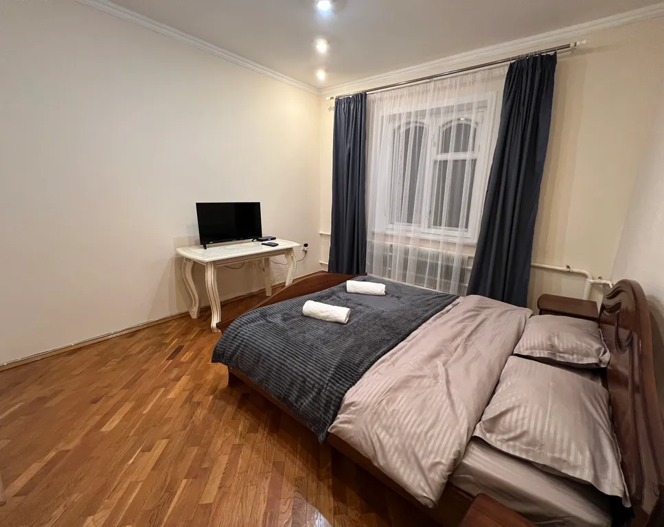 Дом с мангальной зоной  в самом центре города