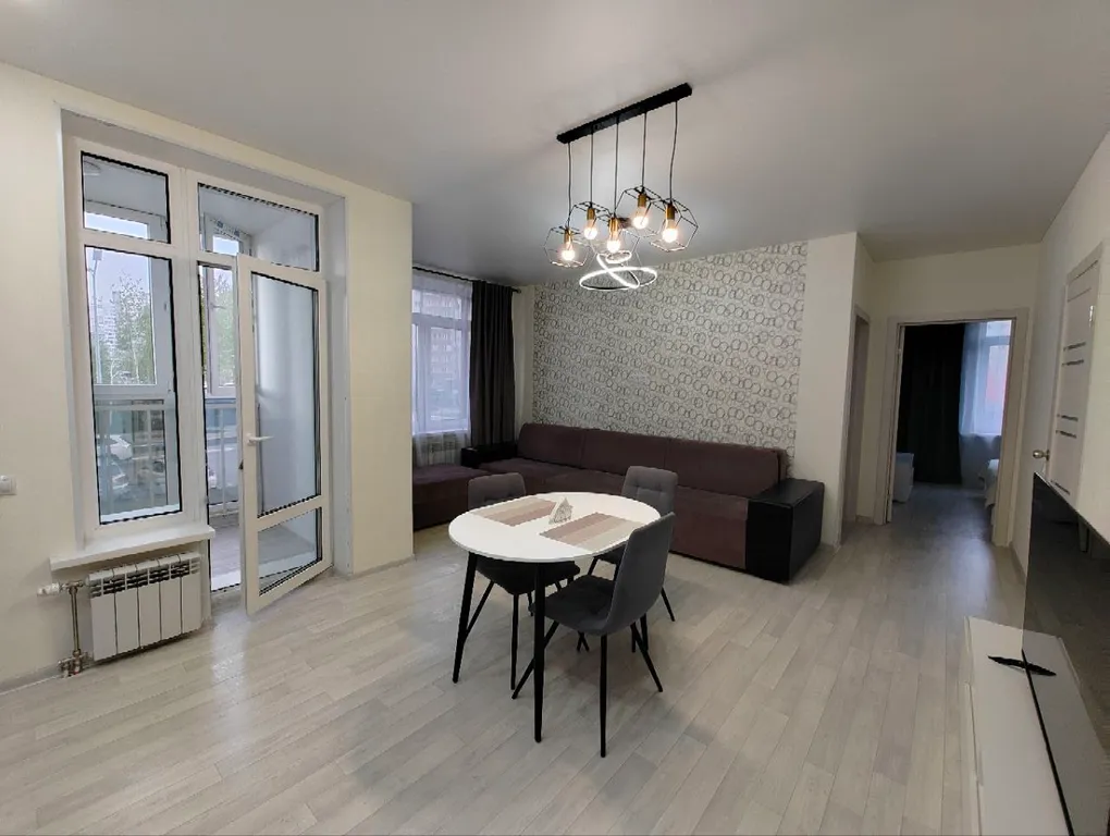 2к квартира на Ивана Захарова