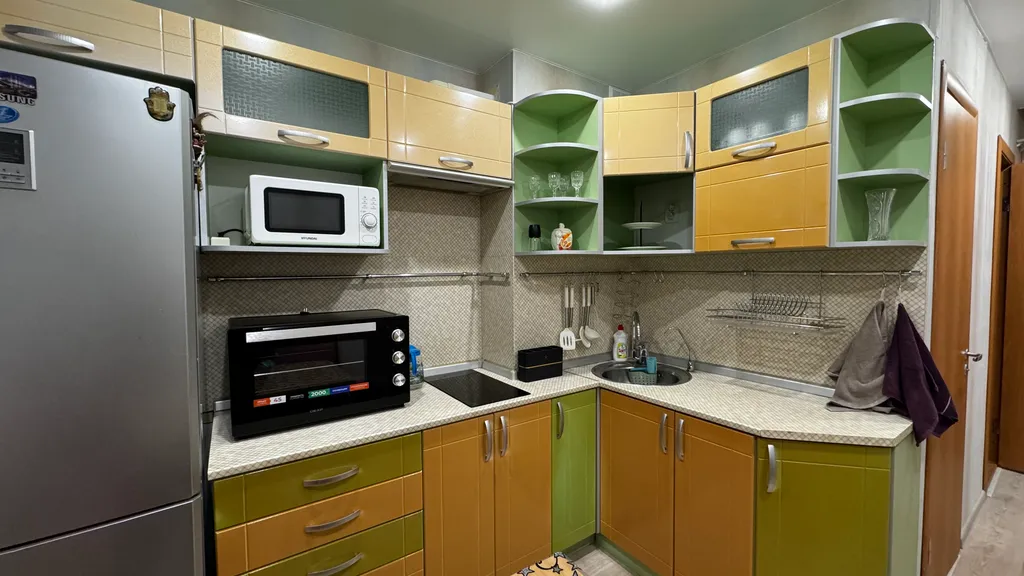 Квартира со свежим ремонтом в Ленинском районе