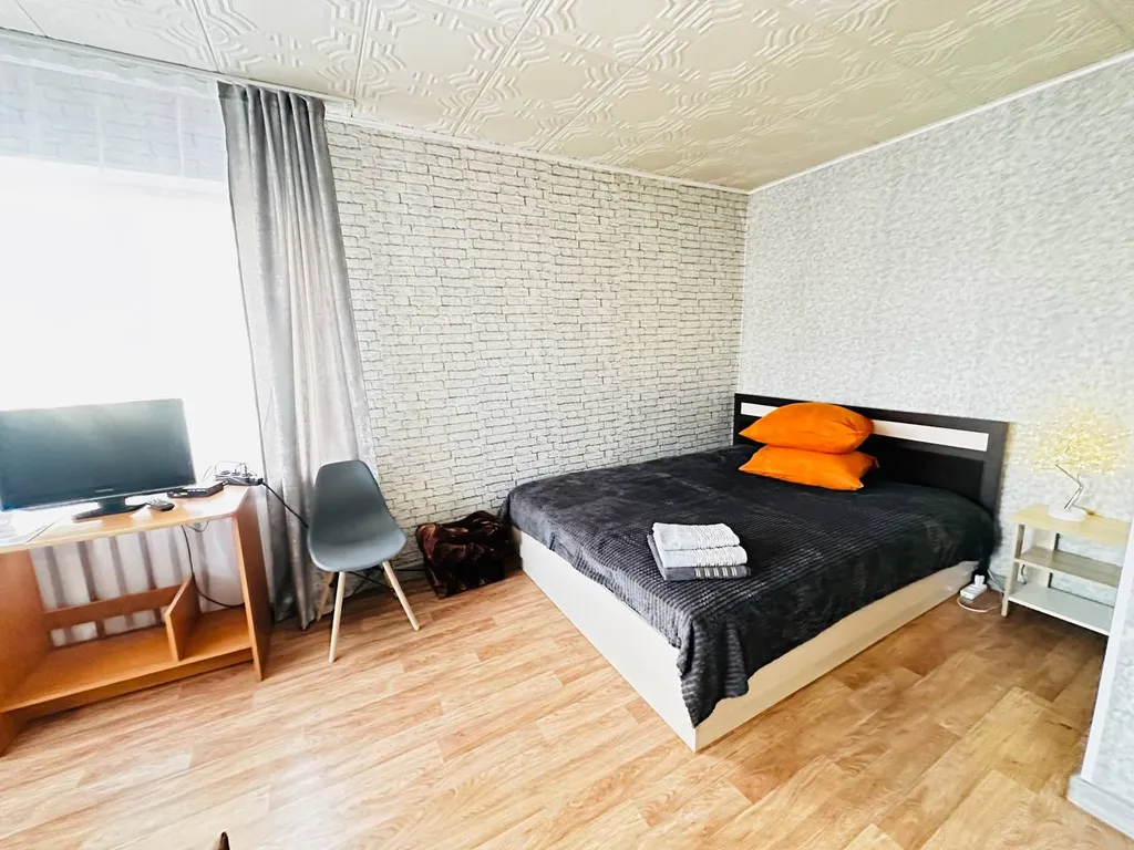 Комфортная квартира до 4 человек с балконом — аренда посуточно в Череповец