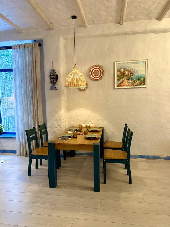 Санторини в горах