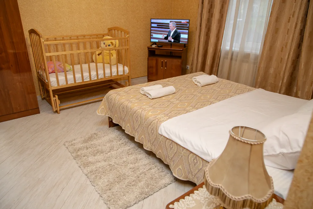 Отдельный коттедж "Регина" с бассейном и хаммамом  рядом с Сочи Парком