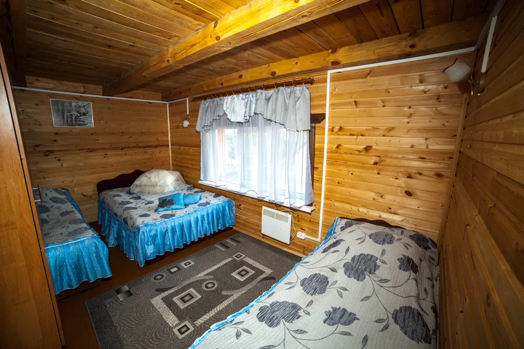 12-комнатный Дом