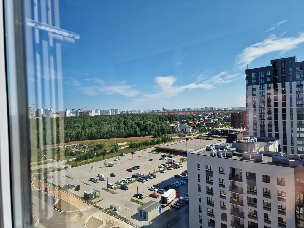 Квартира Отличная квартира для большой семьи с детьми — Тюмень