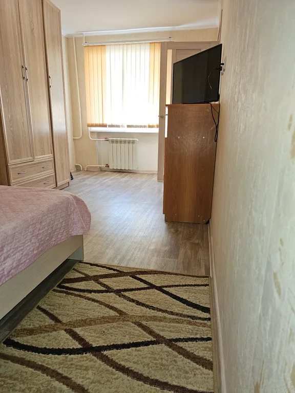 Квартира 2-комнатная возле жд вокзала