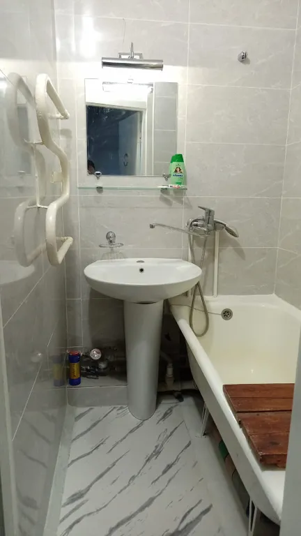 Трехкомнатная квартира 63м в Орбите