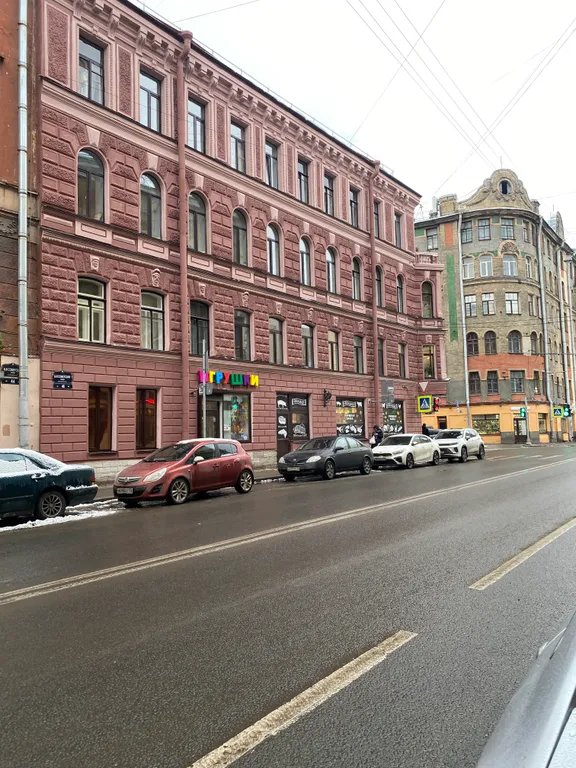 Студия с джакузи в центре