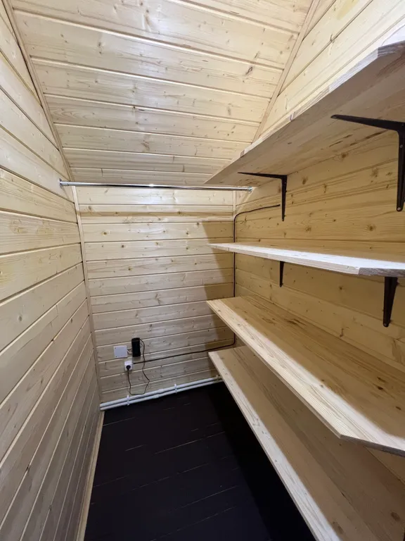 Коттедж в хвойном лесу