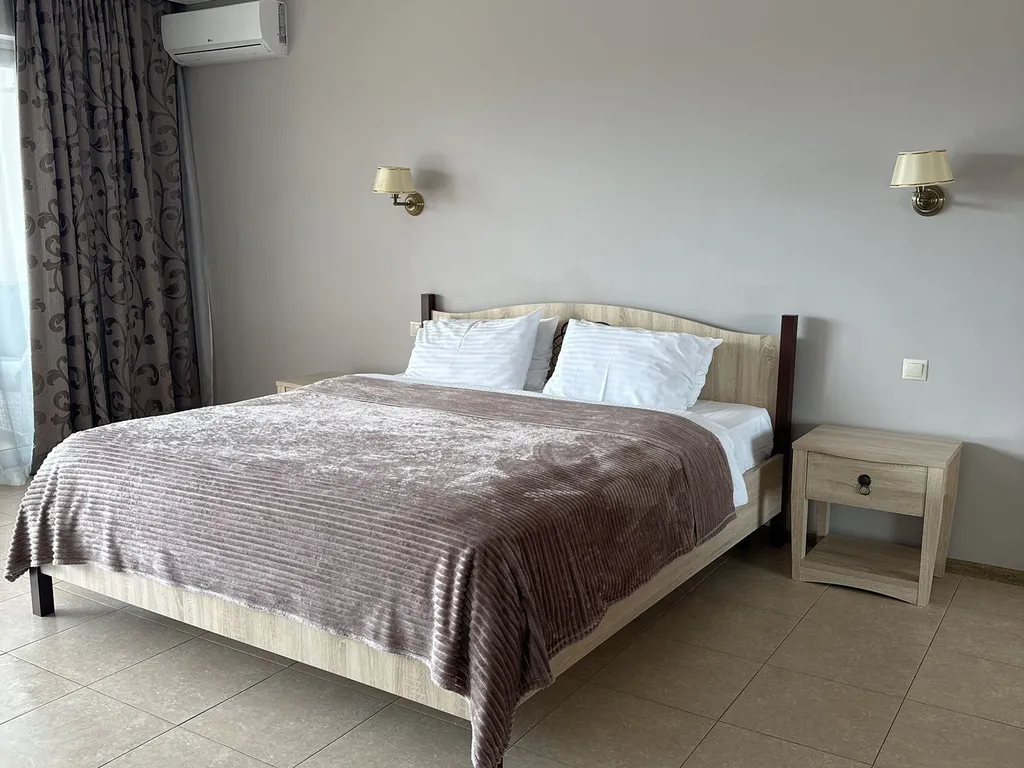 Апартаменты с большой террасой и видом на море