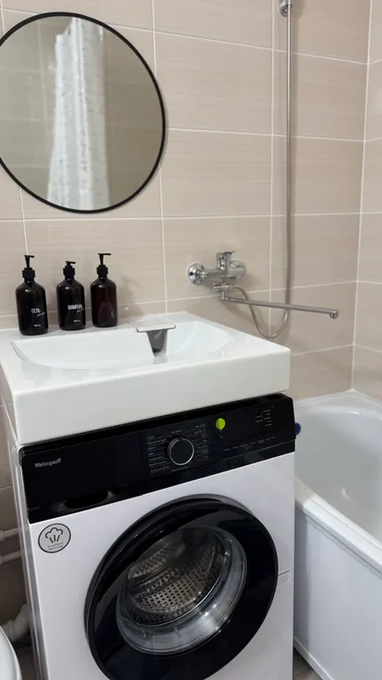 Стильная квартира-студия в новом доме микрорайона Парковый