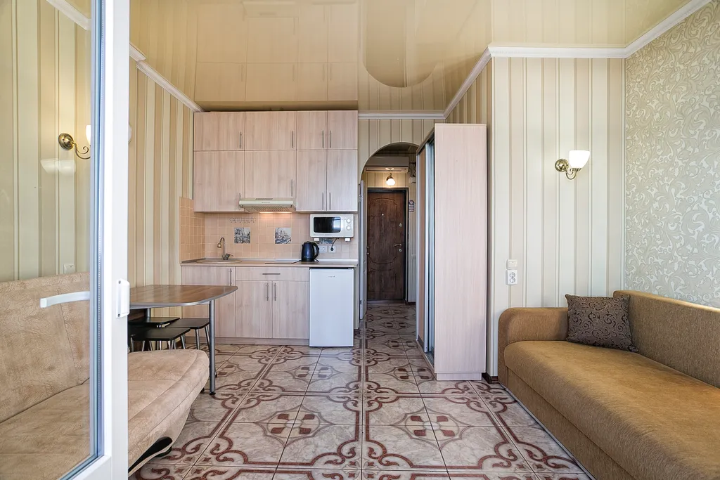 Квартира-студия с панорамным видом на море