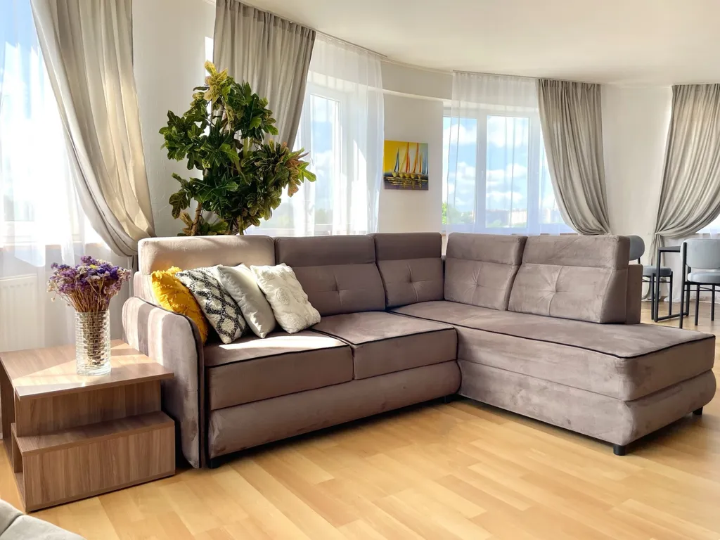 Квартира 3-комнатная Квартира — Калининград