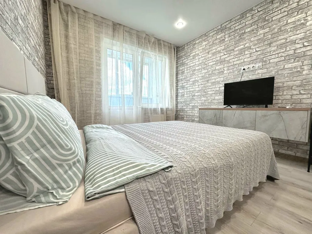 Студия с балконом на Тухачевского в новом ЖК