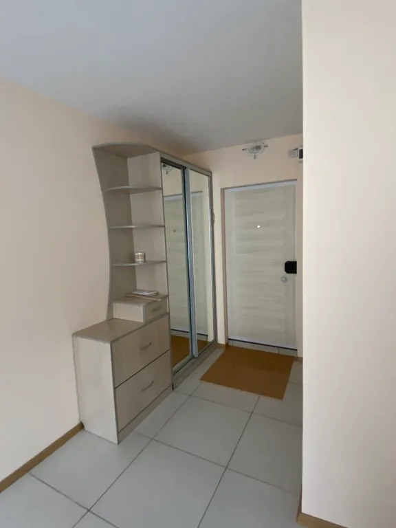 Гостинка с ремонтом в центре города