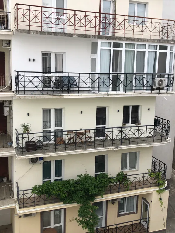 Квартира с видом на море и горы