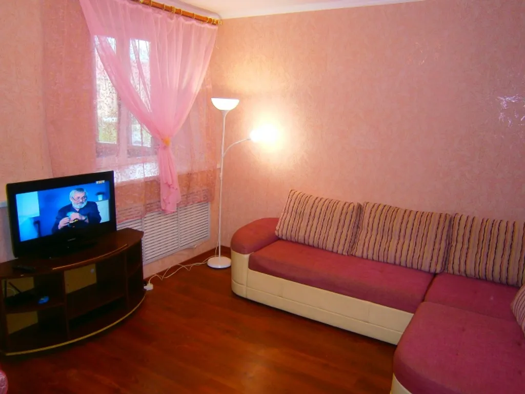 Просторная квартира у реки — аренда посуточно в Сыктывкар